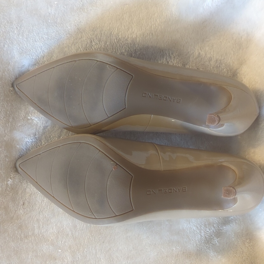 Pumps - Picture 3 of 6